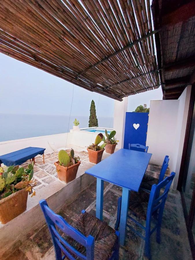 Blu Suite Cottage Sul Mare E Swimming Pool Триказе Экстерьер фото